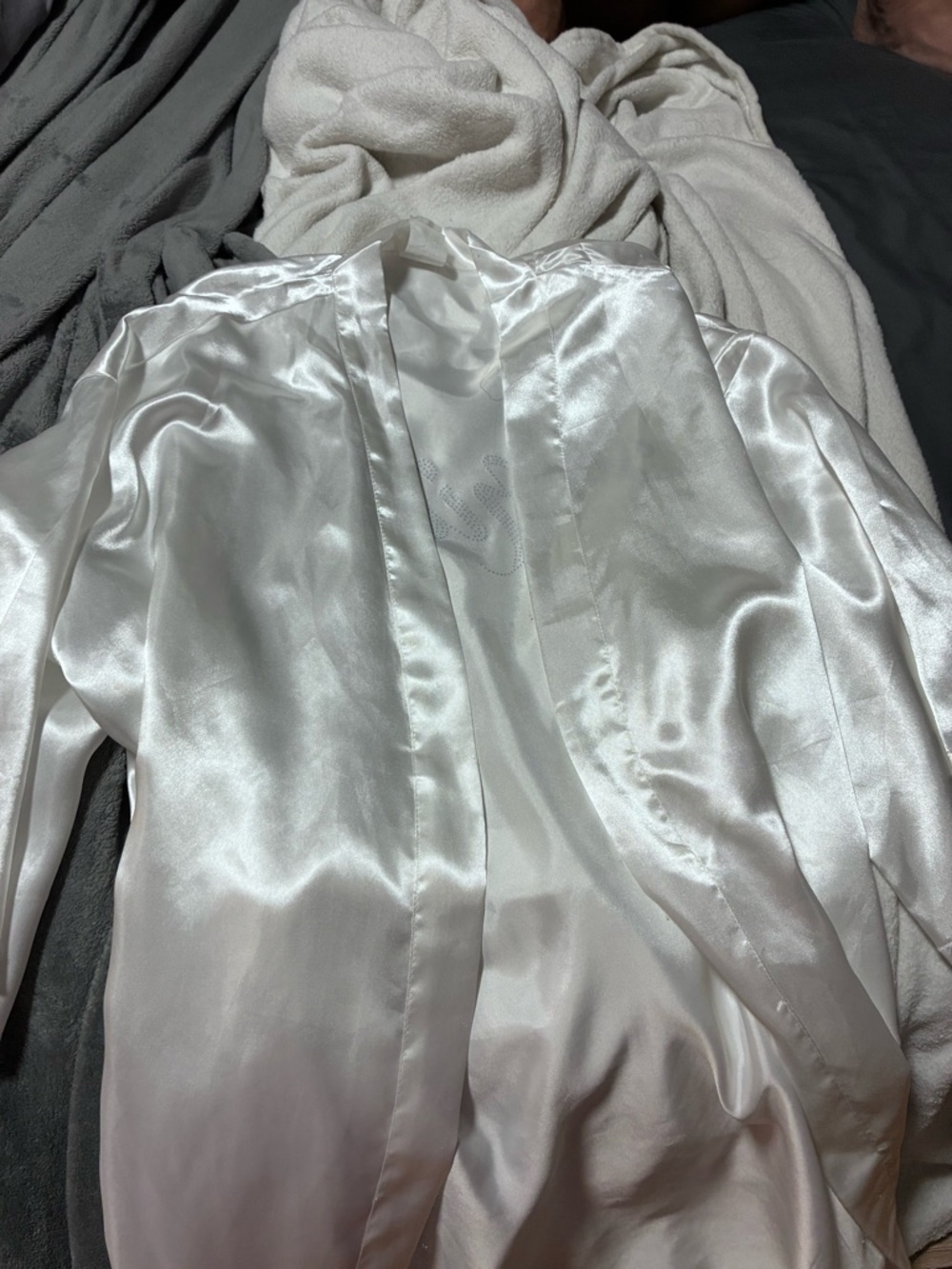 Bride Satin Robe with Rhinestone Script - White - Picture 2 of 5